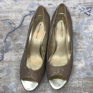 Bandolino Sparkly Gold/Silver Heels Size 8 Women’s